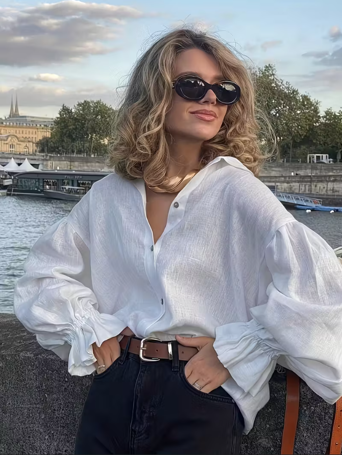Bluse-mit-gerafften-Armeln-und-V-Ausschnitt-fur-Damen-2.png