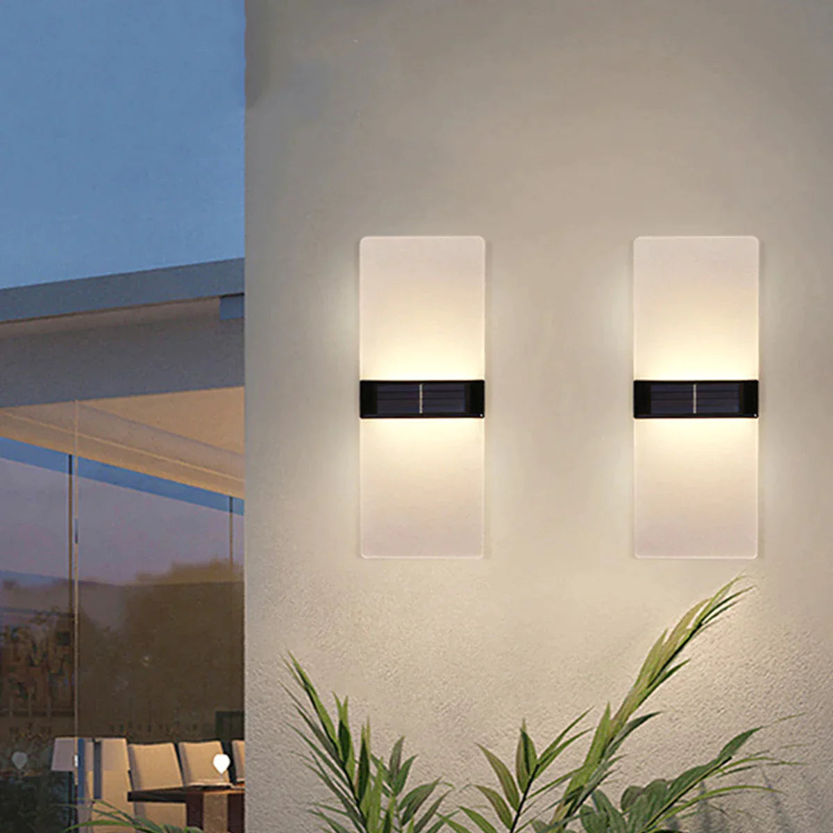 AuroraSolar - Solar LED-Wandlampe für draußen